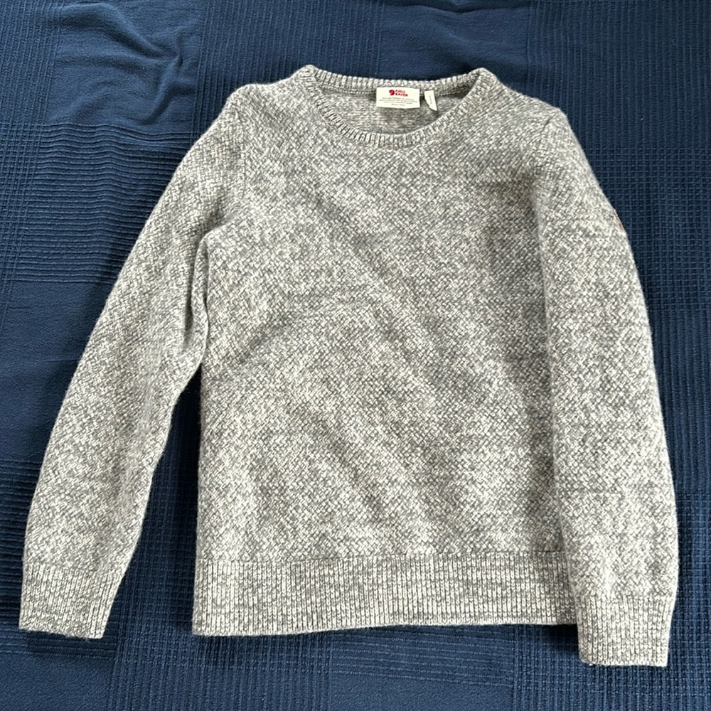 Fjallraven sweater